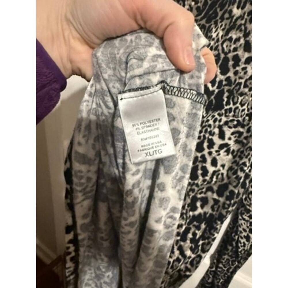 Bobeau Black and White Leopard Print Long Sleeve Top - Women's XL - Picture 4 of 4